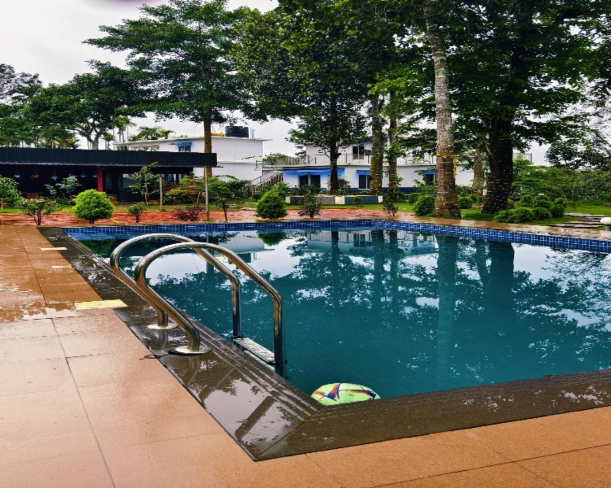 Haze Woods Resort Vaduvanchal Ngoại thất bức ảnh