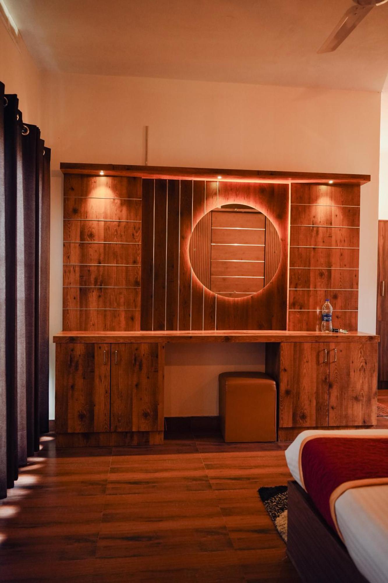 Haze Woods Resort Vaduvanchal Ngoại thất bức ảnh