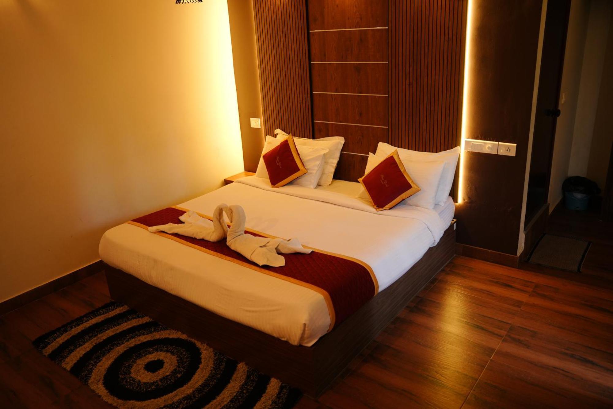 Haze Woods Resort Vaduvanchal Ngoại thất bức ảnh