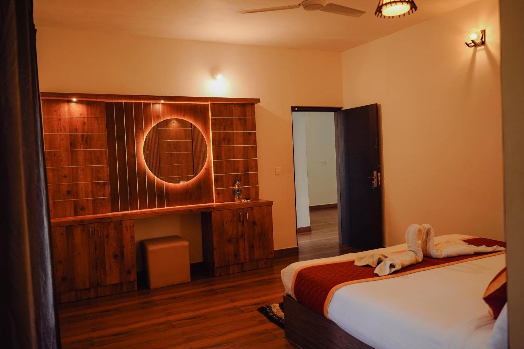 Haze Woods Resort Vaduvanchal Ngoại thất bức ảnh