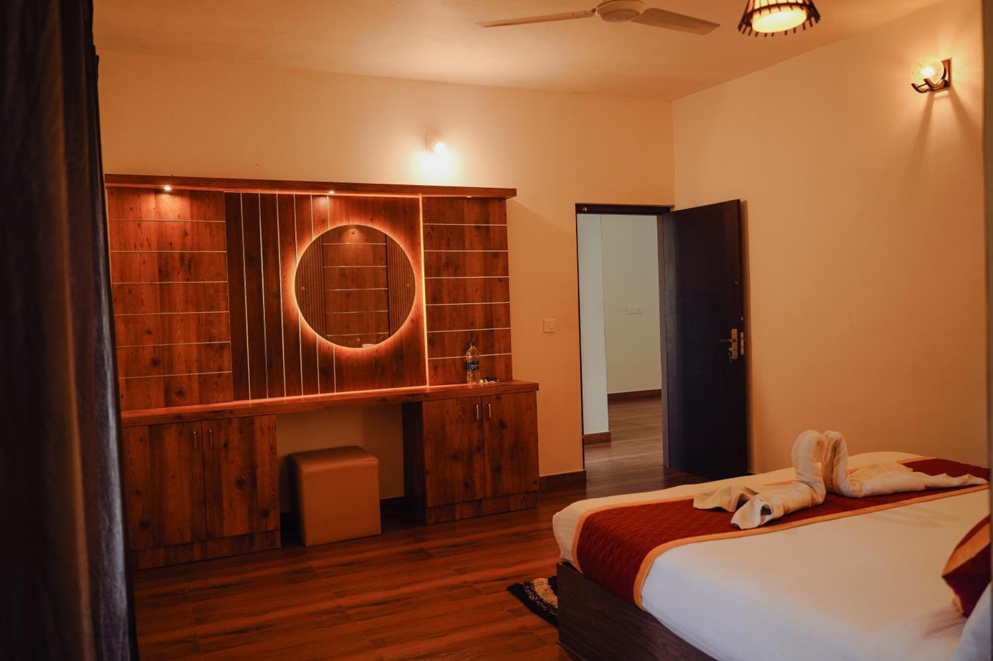 Haze Woods Resort Vaduvanchal Ngoại thất bức ảnh